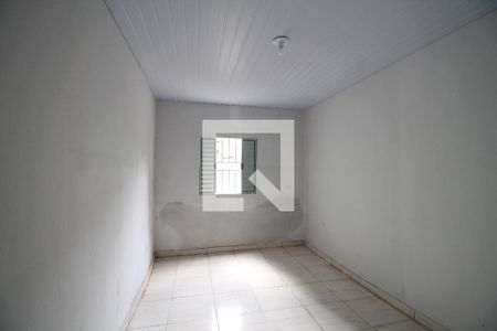 Quarto 2 de casa para alugar com 2 quartos, 100m² em Jardim Ponte Rasa, São Paulo