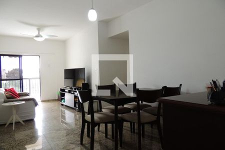 Apartamento à venda com 70m², 2 quartos e 1 vagaSala 