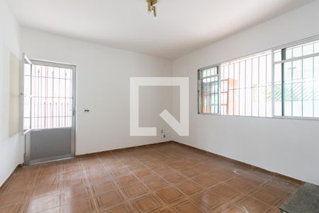 Sala de casa à venda com 3 quartos, 220m² em Vila Campanela, São Paulo