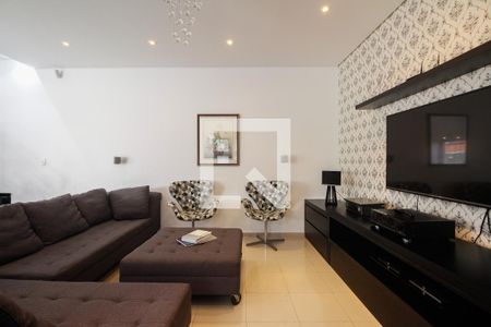 Sala  de casa à venda com 4 quartos, 250m² em Vila Beatriz, São Paulo