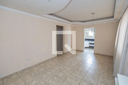 Sala de apartamento para alugar com 3 quartos, 72m² em Heliópolis, Belo Horizonte