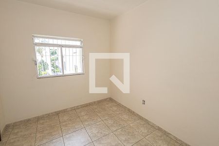 Quarto 2 de apartamento para alugar com 3 quartos, 72m² em Heliópolis, Belo Horizonte