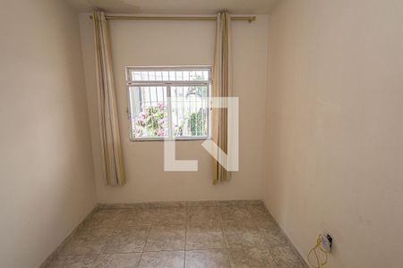 Quarto 1 de apartamento para alugar com 3 quartos, 72m² em Heliópolis, Belo Horizonte