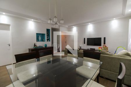 Sala de casa à venda com 4 quartos, 130m² em Vila Prudente, São Paulo