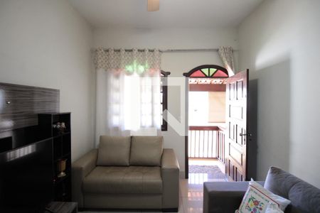 Sala de casa à venda com 3 quartos, 300m² em Sinimbu, Belo Horizonte