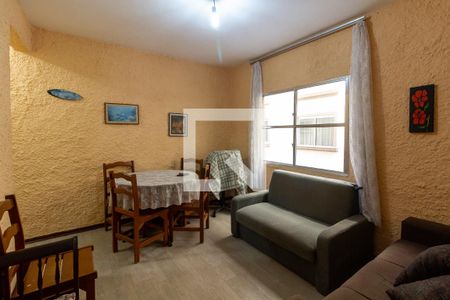 Sala de apartamento para alugar com 2 quartos, 50m² em Guilhermina, Praia Grande