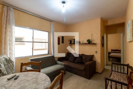 Sala de apartamento para alugar com 2 quartos, 50m² em Guilhermina, Praia Grande