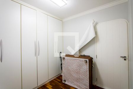 Apartamento à venda com 146m², 4 quartos e 2 vagas Apartamento à venda com 146m², 4 quartos e 2 vagasEscritório