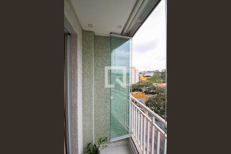 Sala / Varanda de apartamento para alugar com 2 quartos, 50m² em Vila Carmosina, São Paulo