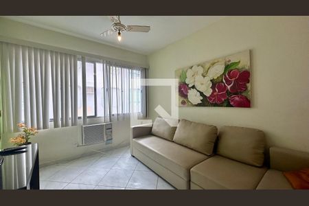 Sala de apartamento para alugar com 2 quartos, 70m² em Jardim Belmar, Guarujá