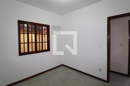 Quarto de casa de condomínio para alugar com 2 quartos, 72m² em Vila Maria Helena, Duque de Caxias