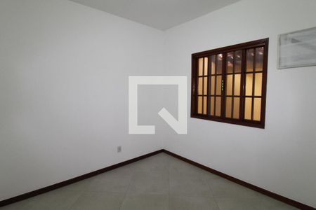 Quarto de casa de condomínio para alugar com 2 quartos, 72m² em Vila Maria Helena, Duque de Caxias