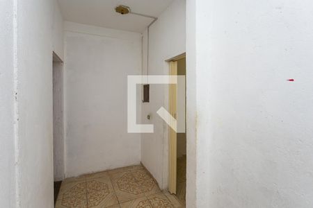 Quarto 1 de casa para alugar com 2 quartos, 25m² em Jardim Rosana, São Paulo