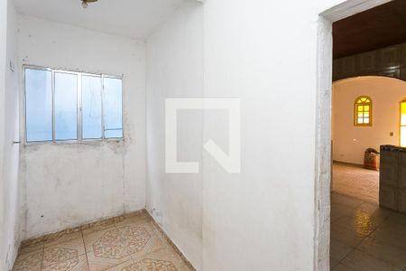 Quarto 1 de casa para alugar com 2 quartos, 25m² em Jardim Rosana, São Paulo