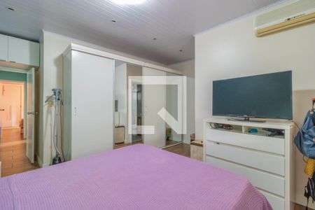 Quarto Suíte de casa à venda com 3 quartos, 240m² em Niterói, Canoas