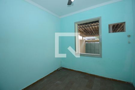 Quarto 1 de casa para alugar com 2 quartos, 100m² em Irajá, Rio de Janeiro