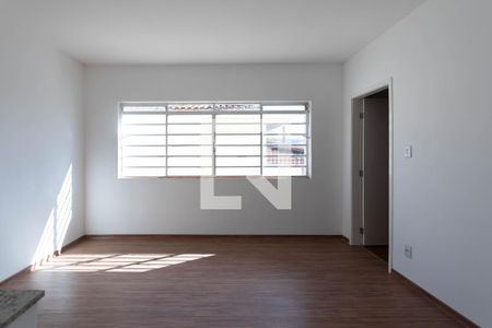 Sala de casa para alugar com 3 quartos, 122m² em Parque Santana, Mogi das Cruzes