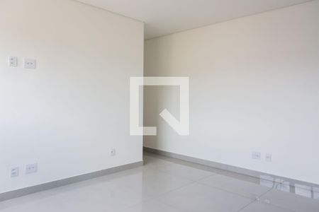 Sala de apartamento para alugar com 3 quartos, 134m² em Cabral, Contagem