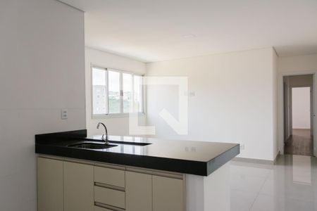 Sala de apartamento para alugar com 3 quartos, 134m² em Cabral, Contagem