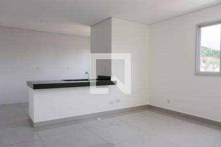 Sala de apartamento para alugar com 3 quartos, 134m² em Cabral, Contagem