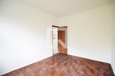 Quarto 1 de casa à venda com 3 quartos, 200m² em Cristal, Porto Alegre