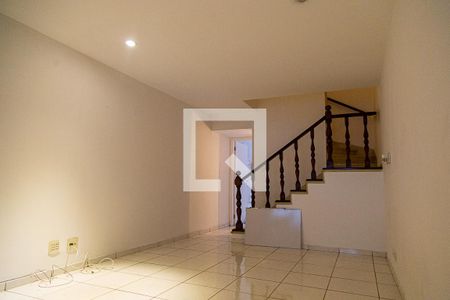 Sala de casa à venda com 2 quartos, 170m² em Saúde, São Paulo