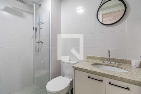 Banheiro de apartamento para alugar com 1 quarto, 39m² em Butantã, São Paulo