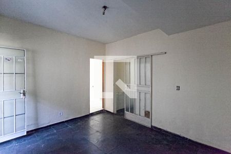 Sala de casa para alugar com 1 quarto, 45m² em Tupi B , Belo Horizonte