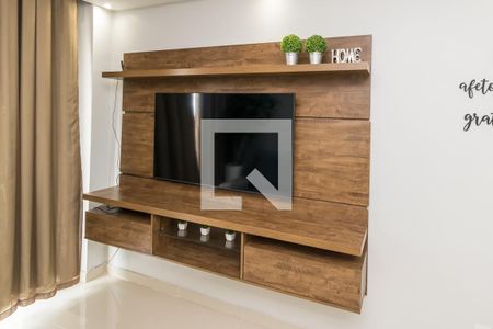 Sala - Rack de parede de apartamento para alugar com 2 quartos, 75m² em Penha, Rio de Janeiro