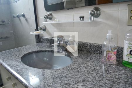 Detalhe do banheiro do Quarto 1 de apartamento para alugar com 3 quartos, 145m² em Vila Paiva, Suzano