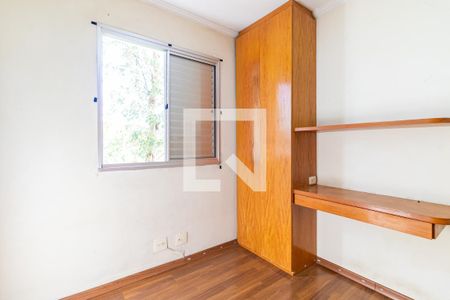 Quarto 1 de apartamento para alugar com 2 quartos, 50m² em Vila Arriete, São Paulo