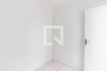 Quarto 1 de kitnet/studio para alugar com 2 quartos, 30m² em Jardim Lucia, São Paulo