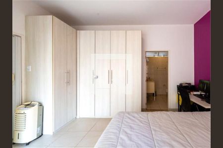 Apartamento à venda com 2 quartos, 67m² em República, São Paulo
