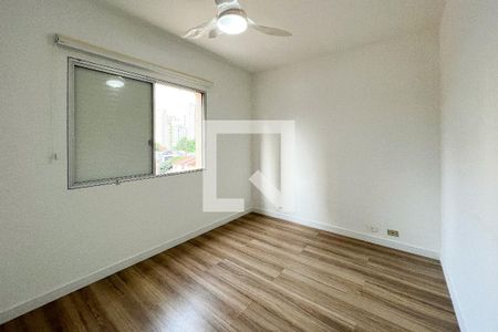 Quarto 1 de apartamento para alugar com 2 quartos, 55m² em Vila Olímpia, São Paulo