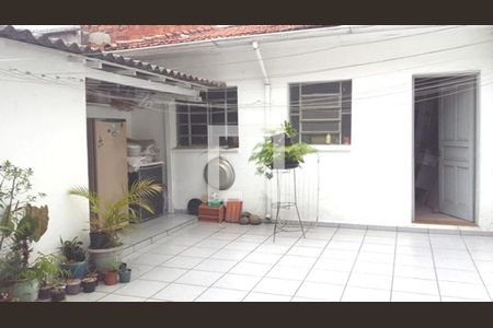 Casa à venda com 3 quartos, 110m² em Vila Deodoro, São Paulo