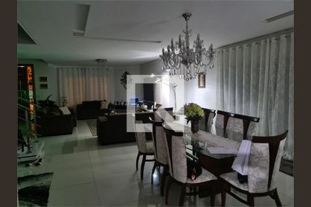 Casa à venda com 4 quartos, 471m² em Barro Branco (Zona Norte), São Paulo