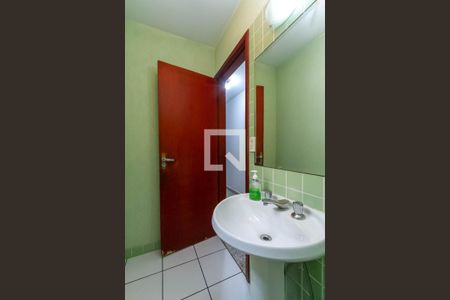 Lavabo de casa para alugar com 3 quartos, 210m² em Jardim Gagliardi, São Bernardo do Campo