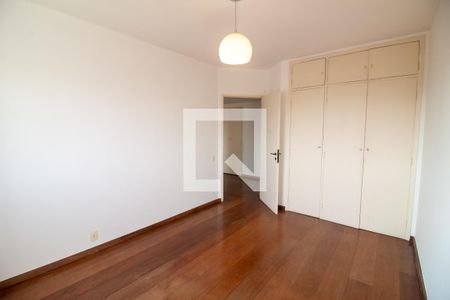 Quarto 1 de apartamento à venda com 5 quartos, 240m² em Santo Amaro, São Paulo