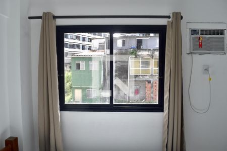 Quarto de apartamento para alugar com 1 quarto, 50m² em Chame-chame, Salvador