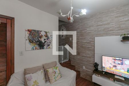 Sala de casa à venda com 2 quartos, 68m² em Vila Nova, Porto Alegre