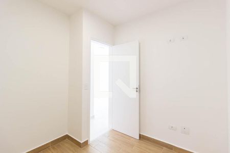 Quarto 2 de apartamento para alugar com 2 quartos, 39m² em Vila Isolina Mazzei, São Paulo