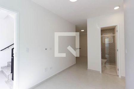 Sala de apartamento para alugar com 2 quartos, 39m² em Vila Isolina Mazzei, São Paulo