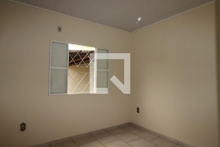 Quarto de casa para alugar com 1 quarto, 38m² em Passo do Feijó, Alvorada