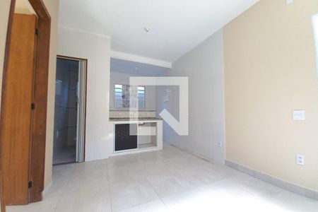 Sala e Cozinha  de casa para alugar com 2 quartos, 45m² em Chácaras Campos Elíseos, Campinas