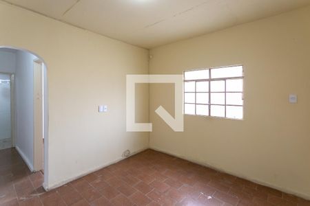 Sala de casa para alugar com 2 quartos, 67m² em Santa Cruz, Belo Horizonte