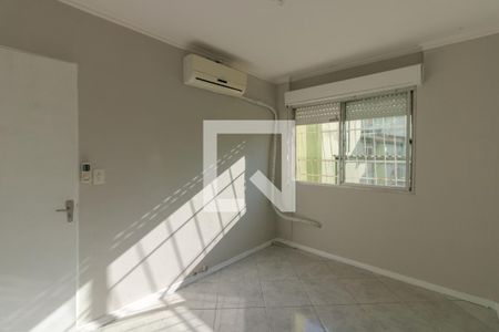 Quarto de apartamento à venda com 1 quarto, 45m² em Jardim Itu Sabará, Porto Alegre