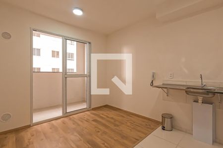 Sala/Cozinha de apartamento à venda com 1 quarto, 27m² em Vila das Bandeiras, Guarulhos