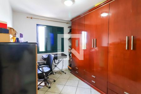 Quarto 2 de apartamento para alugar com 3 quartos, 70m² em Interlagos, São Paulo