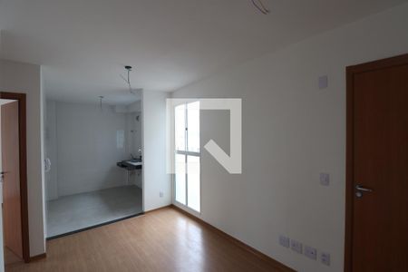 Sala de apartamento para alugar com 2 quartos, 42m² em Vila Lage, São Gonçalo