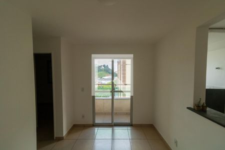 Sala de apartamento para alugar com 2 quartos, 50m² em Jardim Santa Teresinha, São Paulo